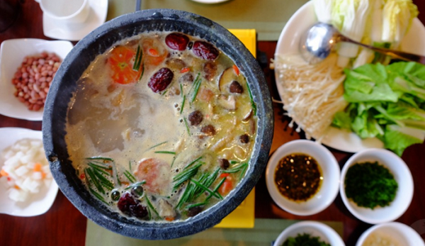 林芝市积极探索“地方标准+特色美食”新模式